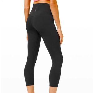 Lululemon Align Leggings 23” 🖤 Black 🖤 Size 8